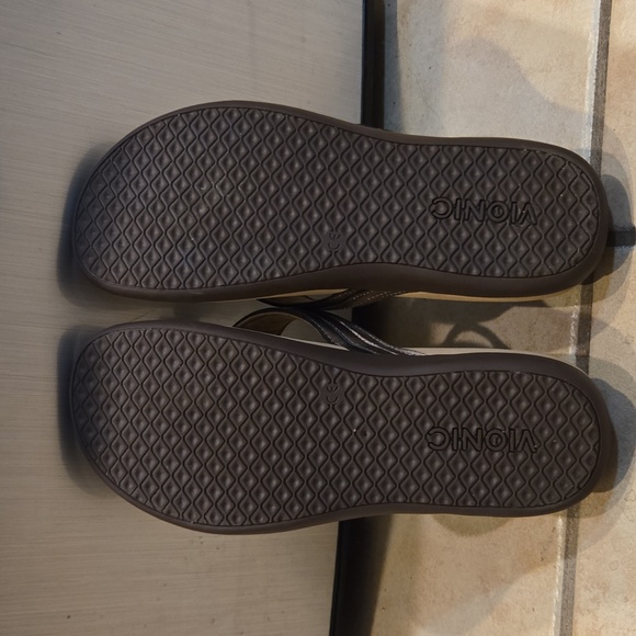 Vionic Aloe Metallic Brown Women's Thong Orthotic Sandals Size 10 - Picture 6 of 10